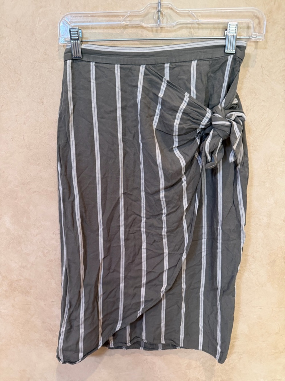 H&M Gray-green Striped Wrap Skirt with Side Tie size 4 spring summer